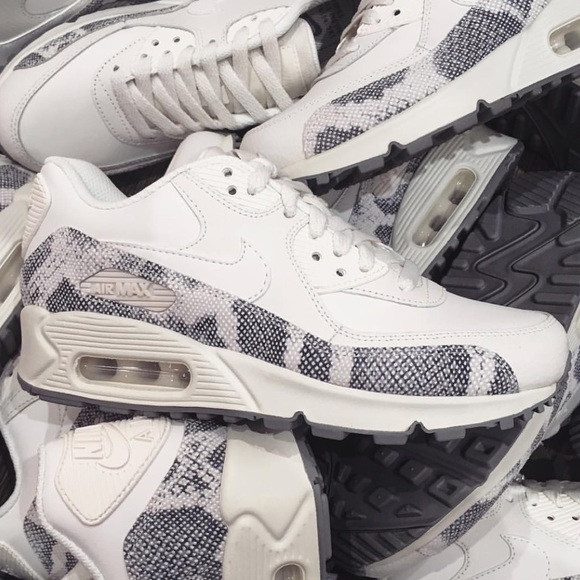 NWT Nike Air Max Premium - Picture 2 of 7